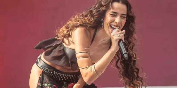 Cantora Marina Sena diz que ‘dar o c* é viciante’
