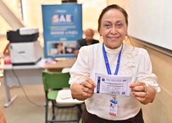 Servidores do TCE-AM ganham emissão de credenciamento de estacionamento para vagas especiais