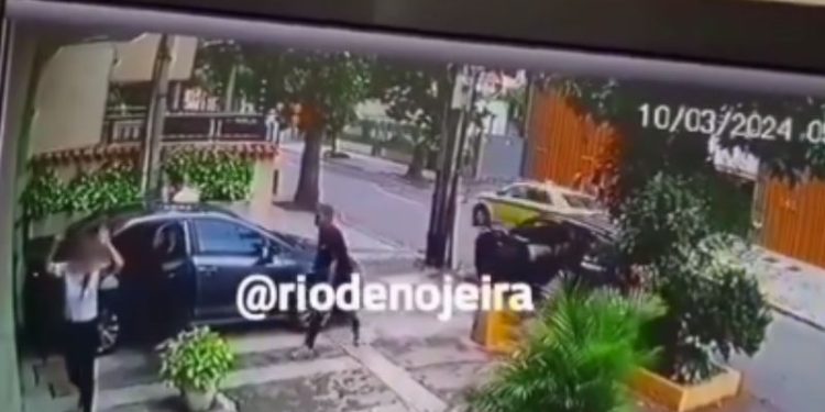 Carro de deputado petista é roubado no Rio de Janeiro