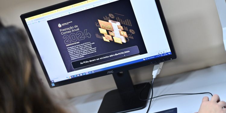Faltando 14 dias para fim do prazo de entrega de prestações de contas, apenas 49 gestores fizeram declaração