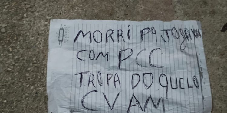 Facç@o mata jovem em Manaus e deixa recado