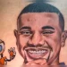 Fã paraense de Davi do BBB tatua rosto do participante com a frase ‘Calma calabreso’