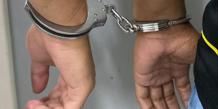 Jovens são presos por estupr0 de menina de 13 anos que chamaram para ‘festinha’ em Manaus