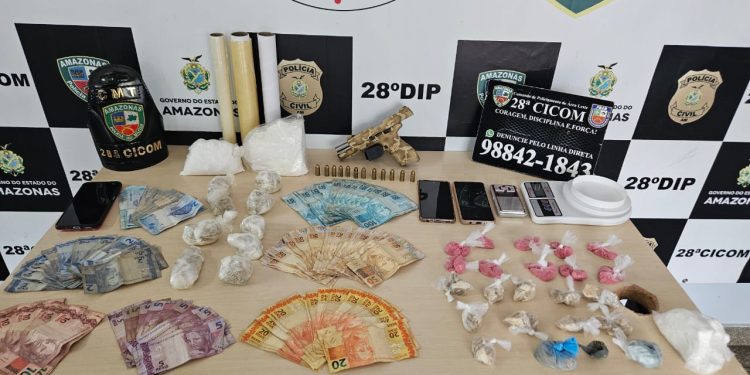 PC e PM prendem cinco membros de grupo criminoso no bairro Colônia Antônio Aleixo