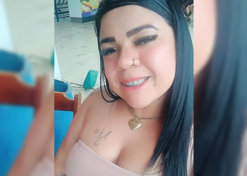 Vídeo: Blindada apontada como ‘X-9’ por grupo criminoso é encontrada morta carbonizada