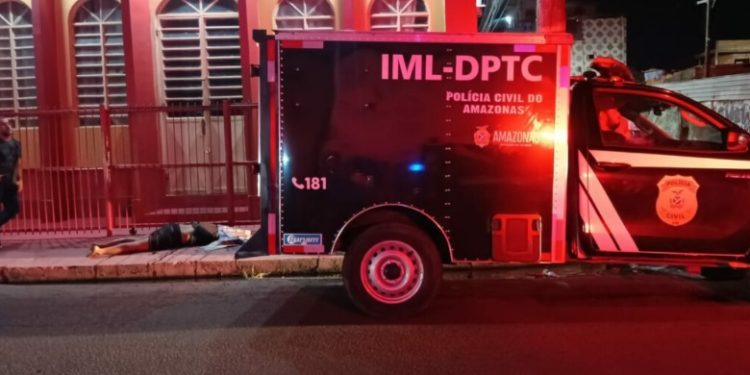 Traficantes matam jovem que mudou de bairro em Manaus para não ser executado