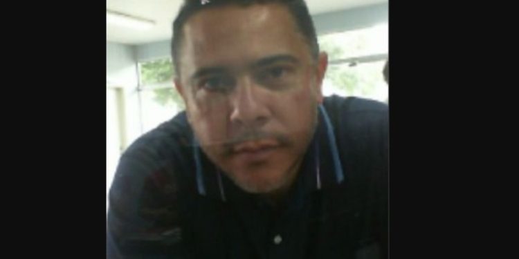Pai encontra a filha no supermercado em Manaus e atira contra ela e o marido