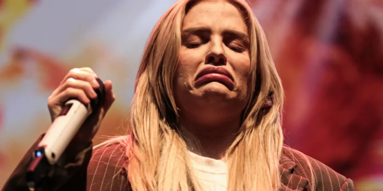 ‘Chico se tu me quiseres’ de Luisa Sonza ganha versão em inglês