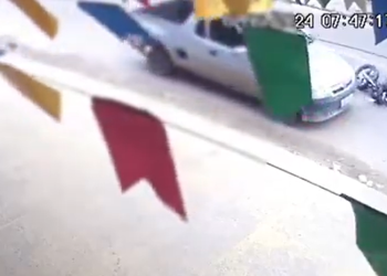 Veja momento em que motociclista morre no Tarumã com a cabeça esmagada; vídeo