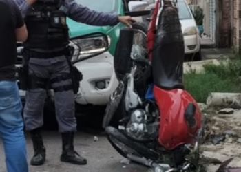 Depois de vários arrastões na Zona Leste de Manaus, dupla se dá mal e se acaba em muro