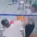 Vídeo: Jovem é agredida pelo namorado em lanchonete e ela mete o soco e cadeirada nele