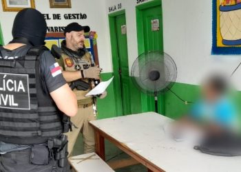 Professor de 60 anos é preso no Amazonas por apalpar alunas na escola