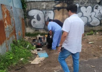 Motociclista de app sai para trabalhar, mas é encontrado morto em Manaus 