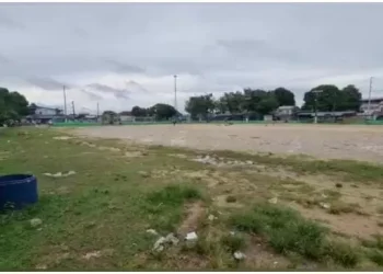 Jovem é baleado na perna em partida de futebol no campo do CCA