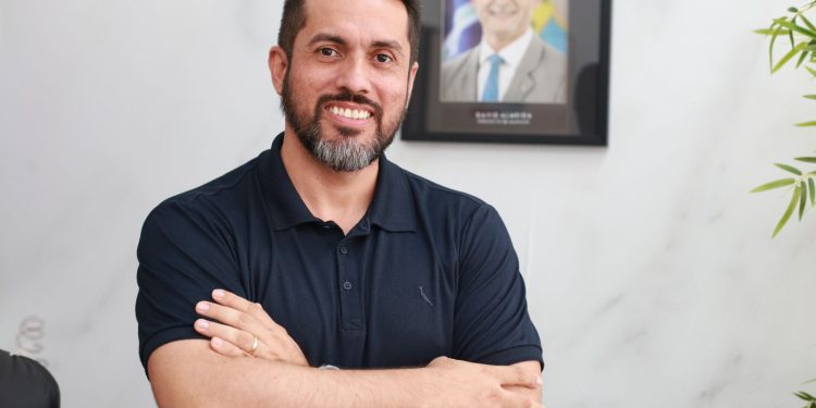 Prefeito de Manaus nomeia Jack Serafim secretário de Comunicação