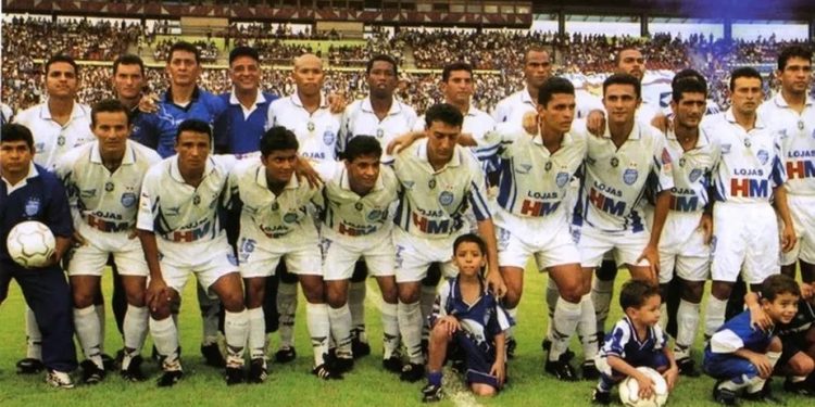 Após 18 anos, futebol do Amazonas volta à Série B; relembre toda história