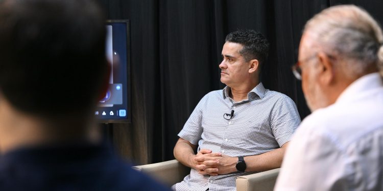 David Almeida reforça investimentos em Manaus e diz que ‘não discute pessoas e sim ideias e soluções’