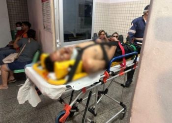 Homem fica no ‘bico do urubu’ ao ser espancado após tentativa de assalto em Manaus
