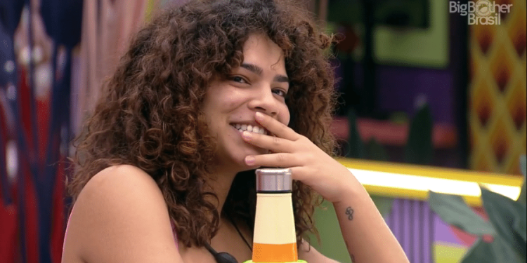 Ex-BBB Maria que foi expulsa da edição 22 está com depressão: ‘Não é frescura’