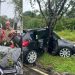Vídeo: carro fica retorcido em Manaus com casal ferido dentro após acidente