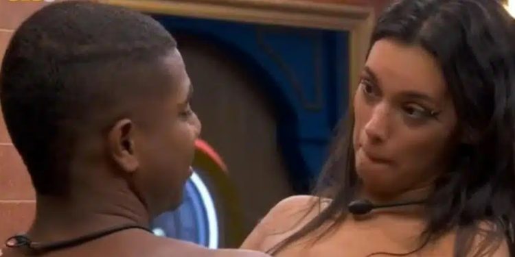 Vídeo: “Santo Davi” tenta levar Alane para a cama: ‘toma um banho pra gente deitar’
