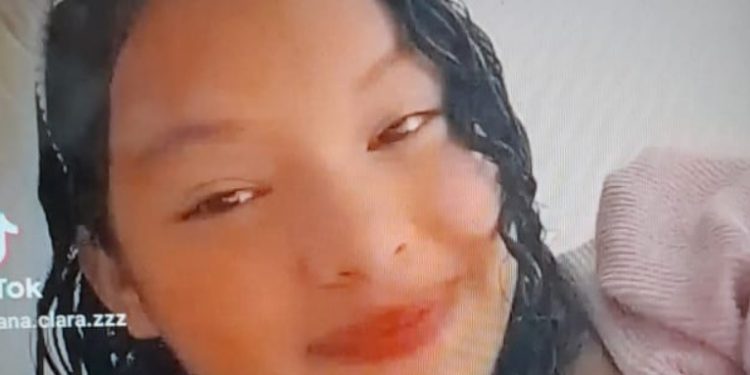 Família pede ajuda para encontrar desaparecida de 16 anos em Manaus