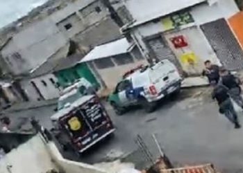 Morador da Zona Norte de Manaus é morto a tiros enquanto aproveitava o almoço de domingo