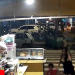 Vídeo: Em frente do hospital, jovem leva vários tiros e esposa e filho pequeno ficam desesperados