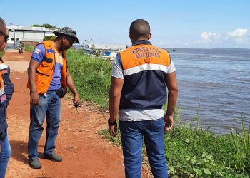 Urgente: embarcação naufraga em Parintins e deixa oito desaparecidos 
