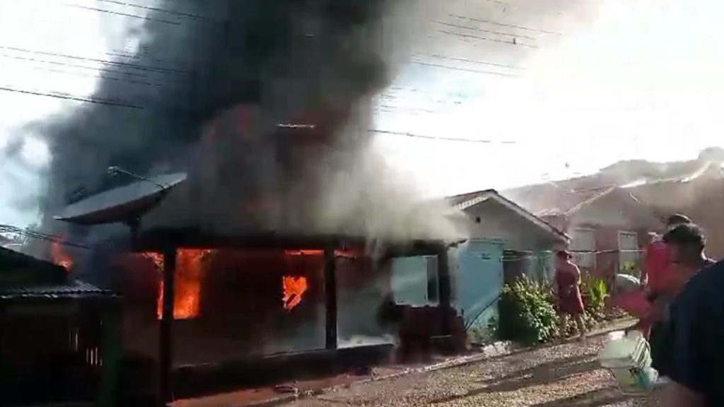 Famílias ficam desabrigas após incêndio no interior do Amazonas
