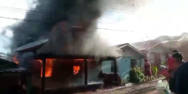 Famílias ficam desabrigas após incêndio no interior do Amazonas
