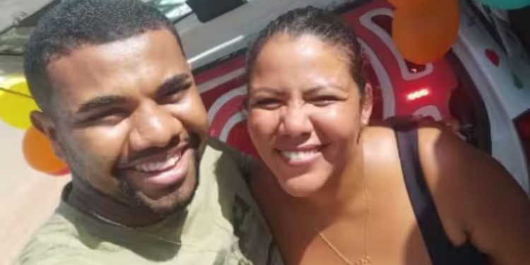 “Ficar famosinha às minhas custas?”, teria dito Davi a esposa antes da separação