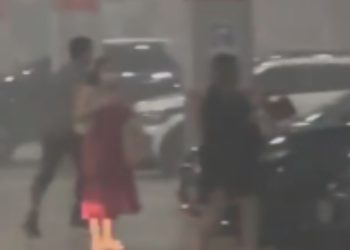 Vídeos: Shopping Ponta Negra foi evacuado às pressas após fumaça tomar conta de tudo