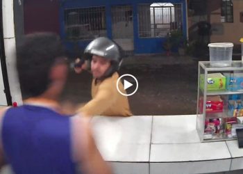 Vídeo: Bandido se dá mal ao levar arma falsa em assalto a taberna no Novo Israel