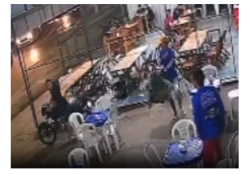 Em perseguição contra ladrão que roubou moto em Manaus, rapaz é baleado