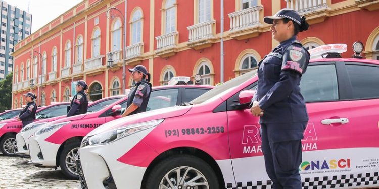 Polícia reforça segurança no Centro de Manaus contra bandidos