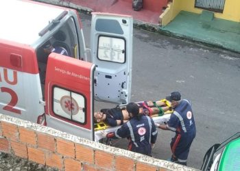 Marido é preso tentando se matar após assassinar esposa em Manaus; filhos viram tudo