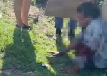 Homem é atropelado na Ponta Negra e se arrasta em via para não morrer esmagado; condutor fugiu