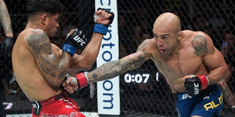 José Aldo vence na volta ao UFC e declara que se sente “o rei do Rio”