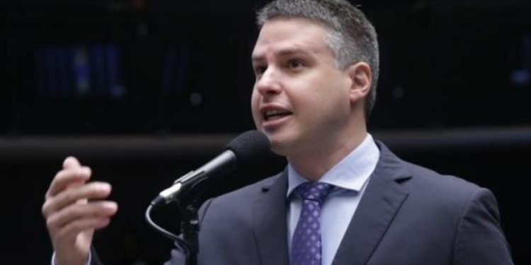 Urgente: morre em Manaus o ex-deputado federal Arthur Bisneto