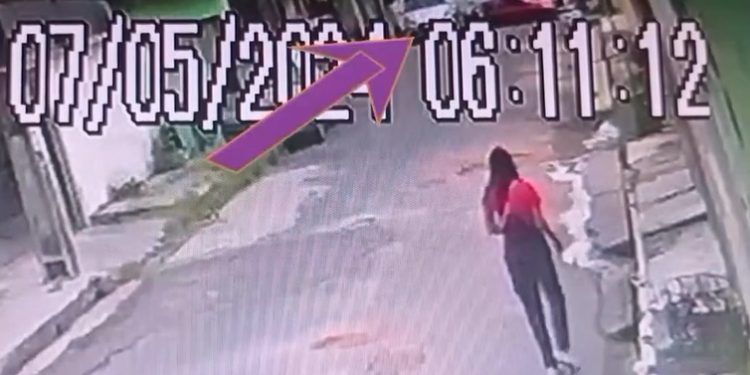 Vídeo: jovem percebe que vai ser assaltada e se esconde na rua no Lírio do Vale