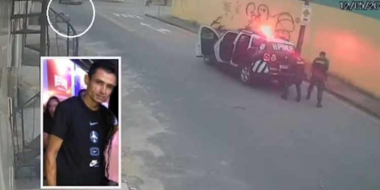Vídeo: policial de folga é morto por bandidos enquanto colegas se escondem atrás da viatura