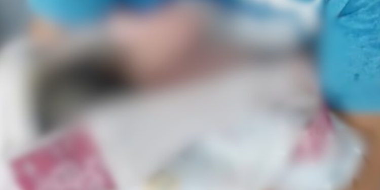Homem é preso em Manaus tentando abandonar o filho recém-nascido na delegacia