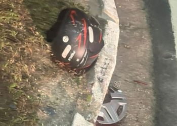 Condutor mata motoqueiro em acidente e fogo sem prestar socorro no São José