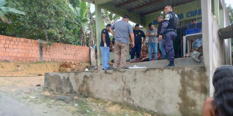 Ex-marido é encontrado estrangulando até a morte jovem de 17 anos em Manaus