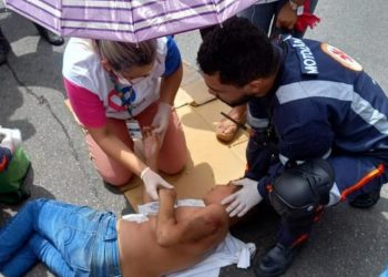 Aluno de 11 anos é atropelado na faixa de pedestre na saída da escola em Manaus