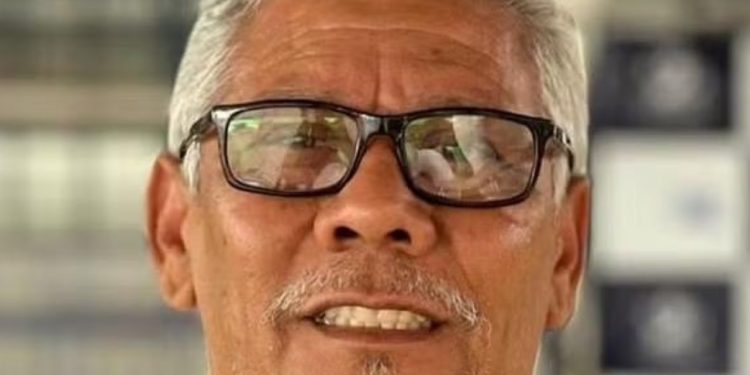 Professor é queimado até a morte, vítima de quatro bandidos