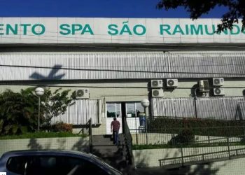 Mãe é internada em Manaus após levar várias facadas da filha