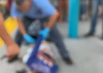 Pistoleiro mata rival na plataforma de ônibus da Grande Circular 