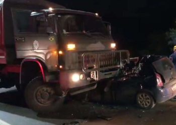 Caminhão do Exército destino a ajudar vítimas em RS bate em carro e deixa 3 mortos